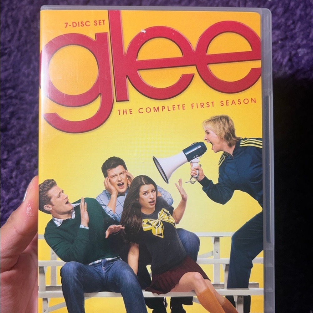 Glee Complete Season 1 DVD in great condition